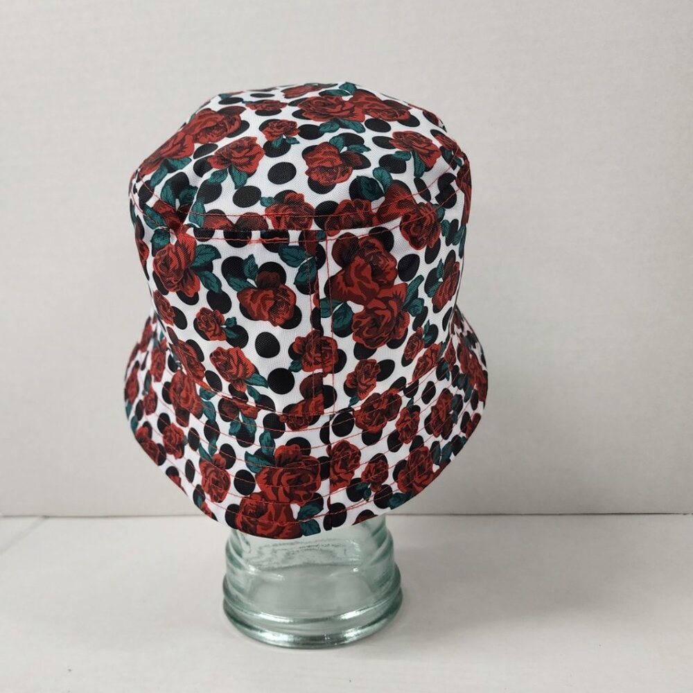 New Luv Betsey Red Rose Dot Reversible Bucket Hat - Betsey Johnson - 1 Size - Picture 2 of 5